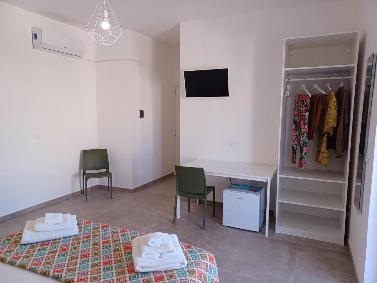 House Salento Central Rooms Торре-Сан-Джованни-Удженто Экстерьер фото
