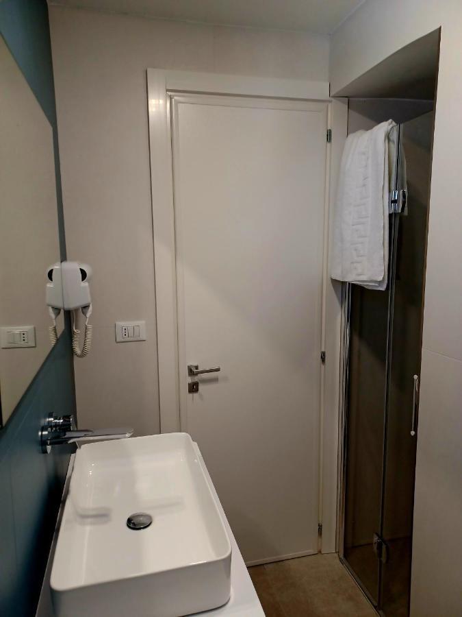 House Salento Central Rooms Торре-Сан-Джованни-Удженто Экстерьер фото
